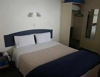 Baycourt Lakefront Motel Taupo New Zealand