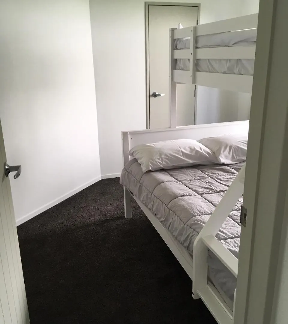 Baycourt Lakefront Motel Taupo